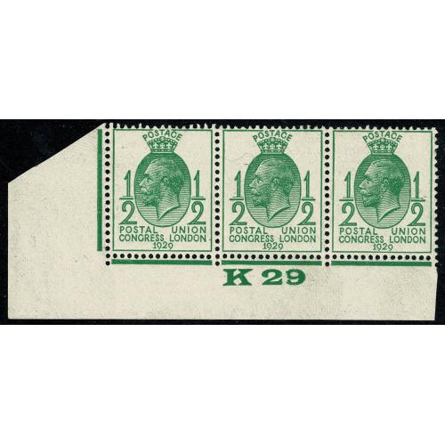 1929 Postal Union Congress ½d green K29 Control strip of  three. SG 434